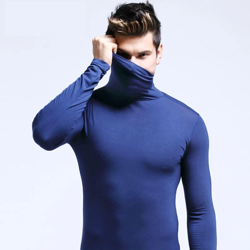 Camiseta térmica de hombre de manga larga con cuello alto, de modal fino, ideal para otoño e invierno. Diseño ajustado y elegante